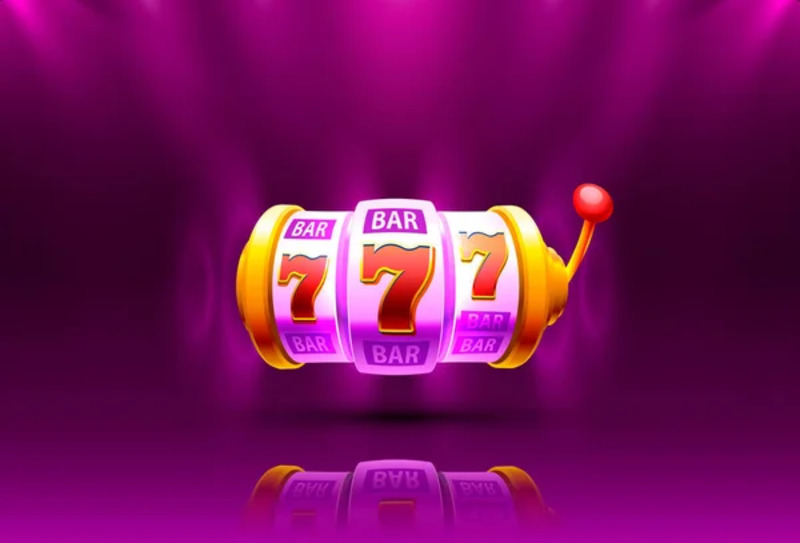 How Online Casino Platforms Present a Slot Game Online to Players